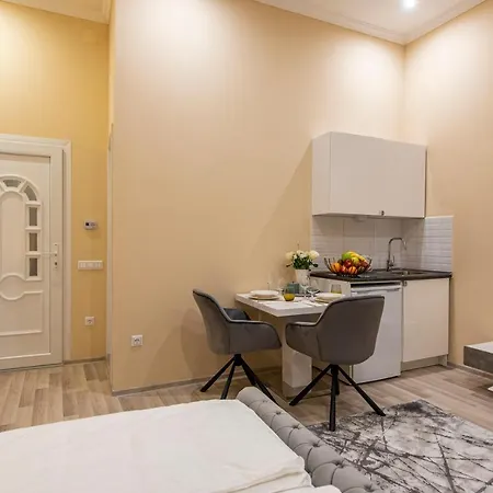 City Centre Deluxe Apartment